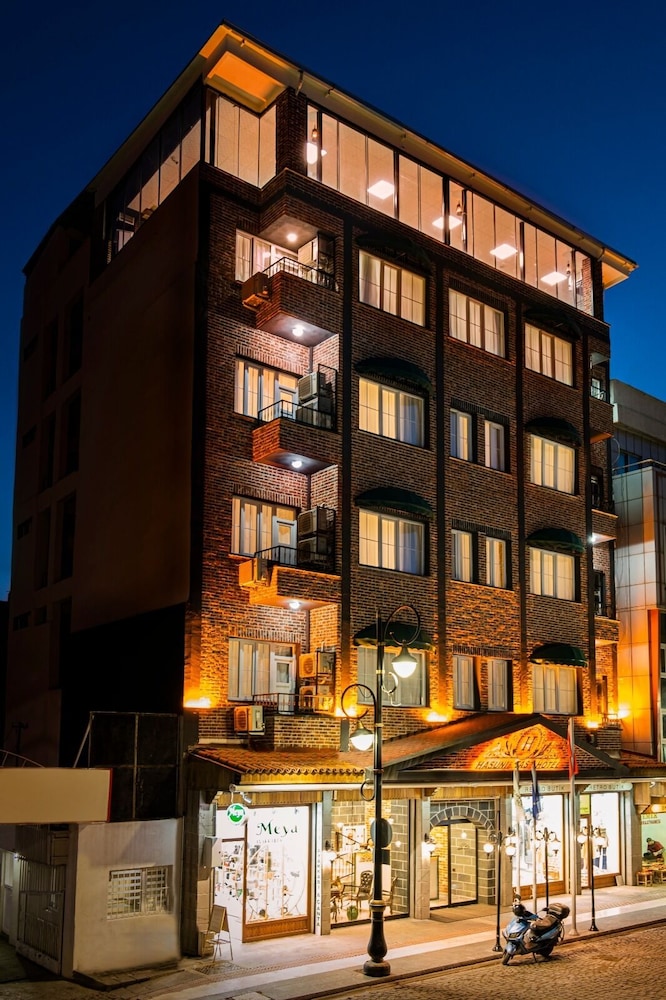 Hasuni Tas Hotel 2/20