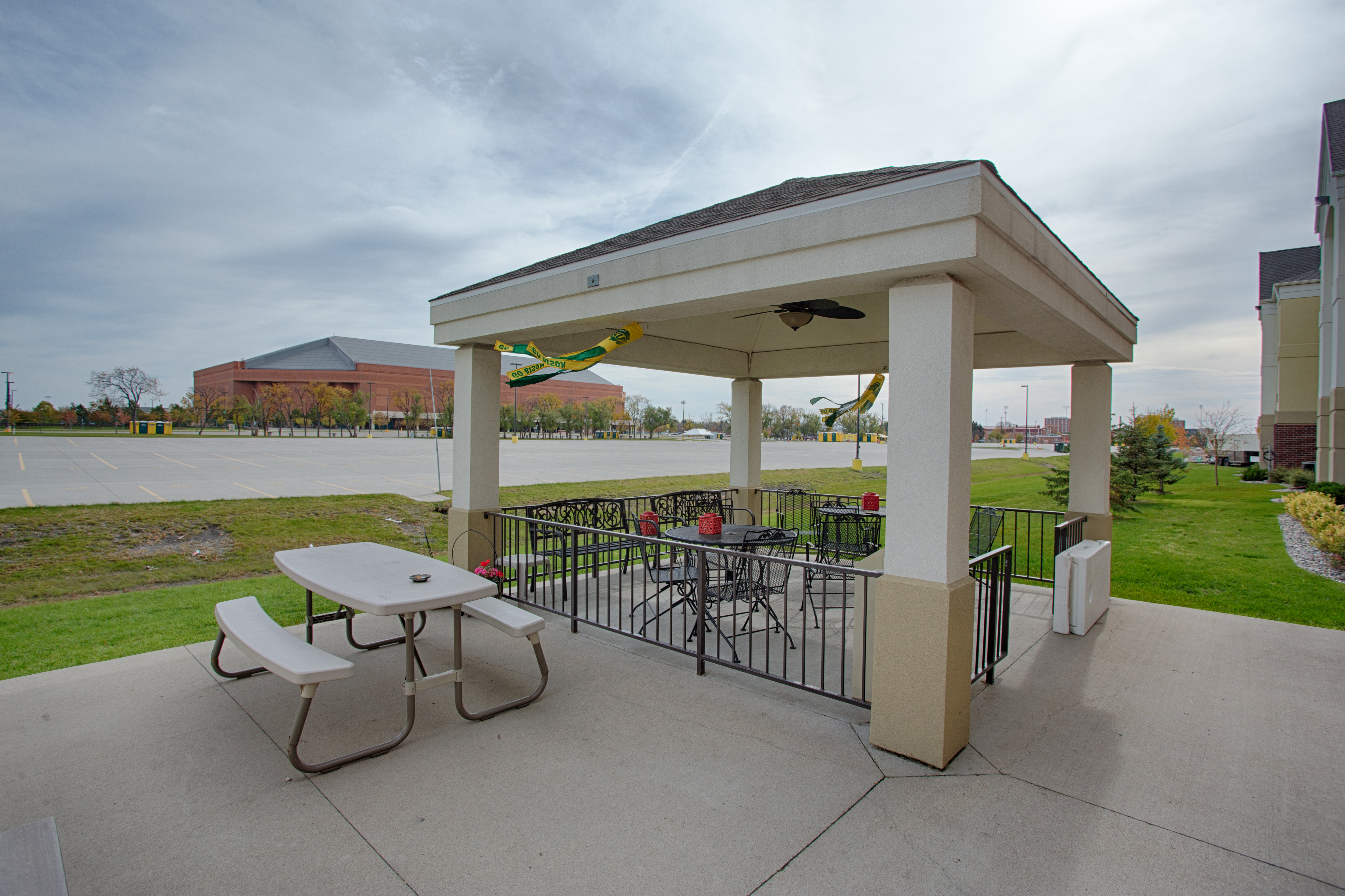 Candlewood Suites Fargo N Dakota State University 55/56