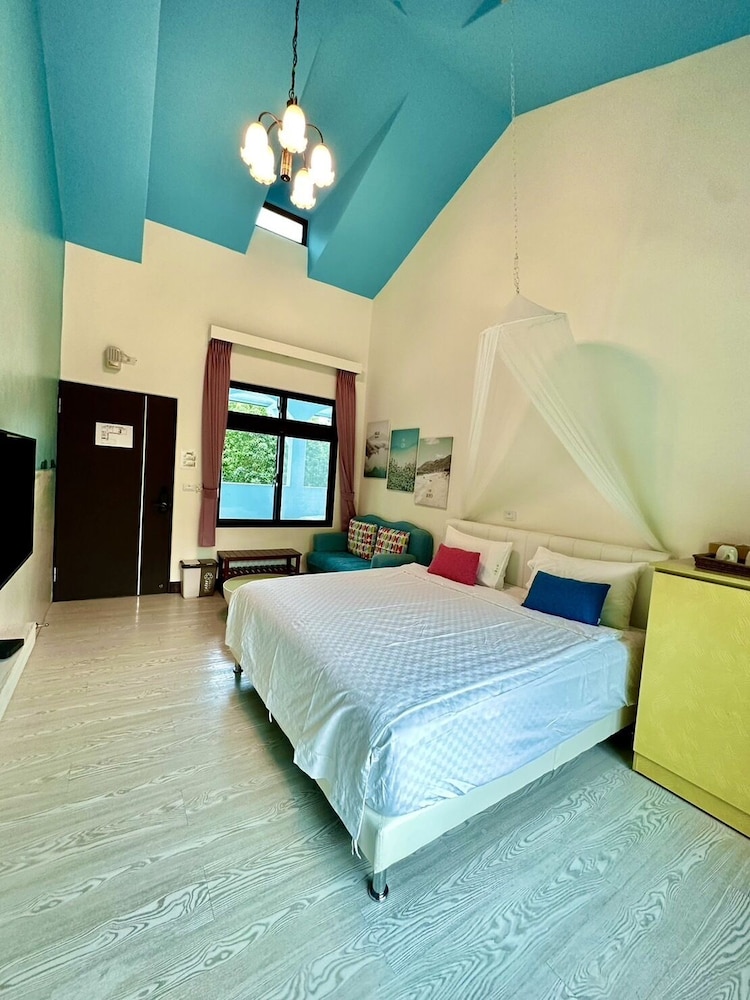 COMFORT, DOUBLE BED