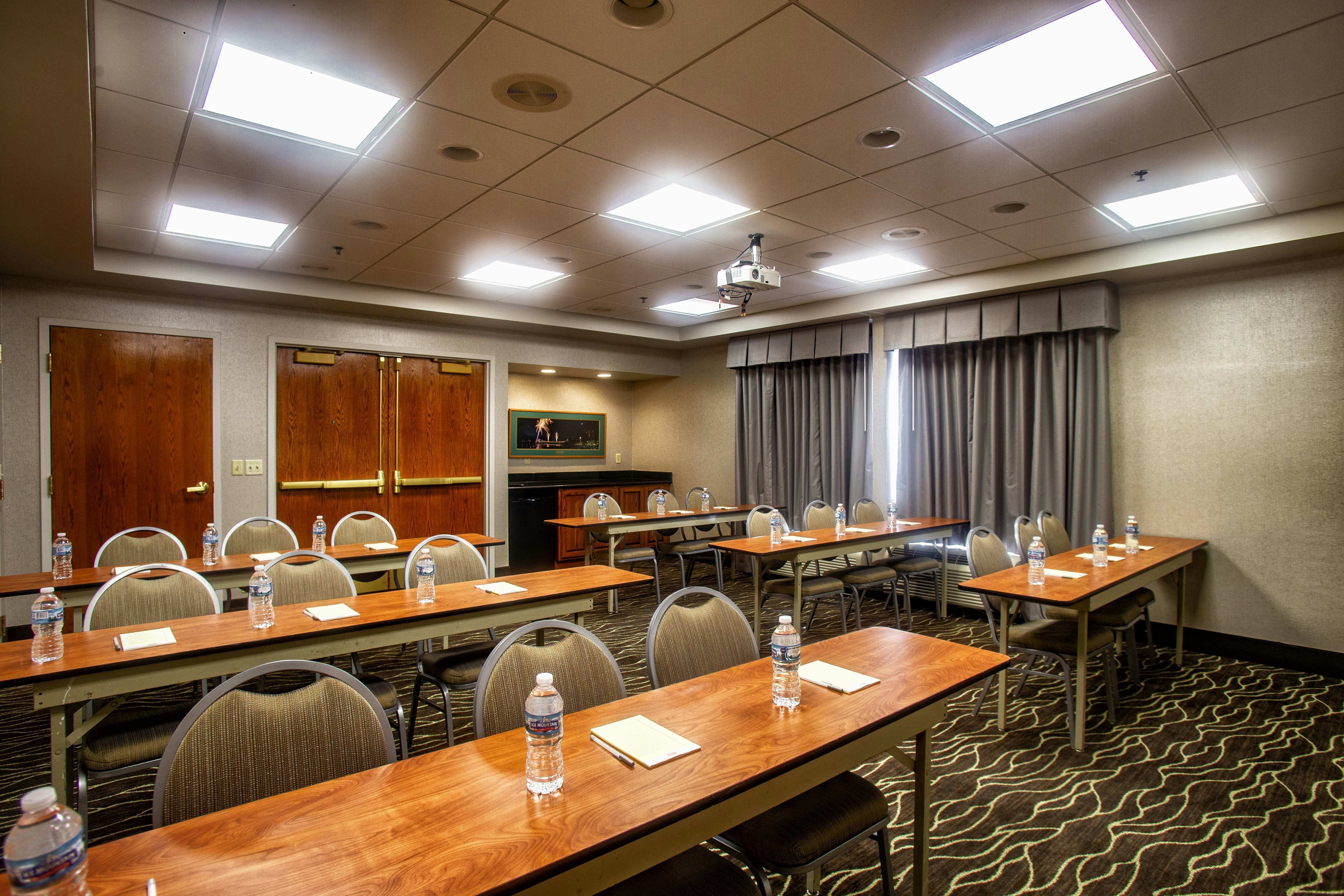 Hampton Inn Wheeling 50/56