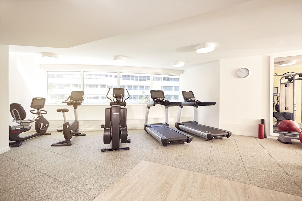 Doubletree By Hilton Wroclaw 38/77