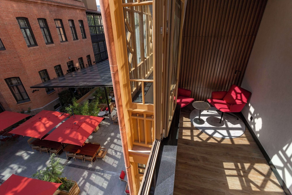Radisson RED Tbilisi 13/73