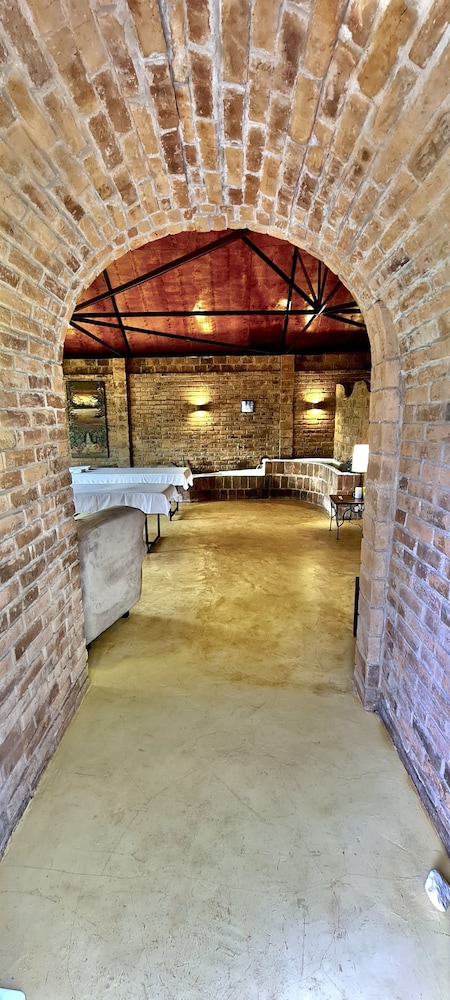 Pink Flamingo Boutique Hotel 22/48