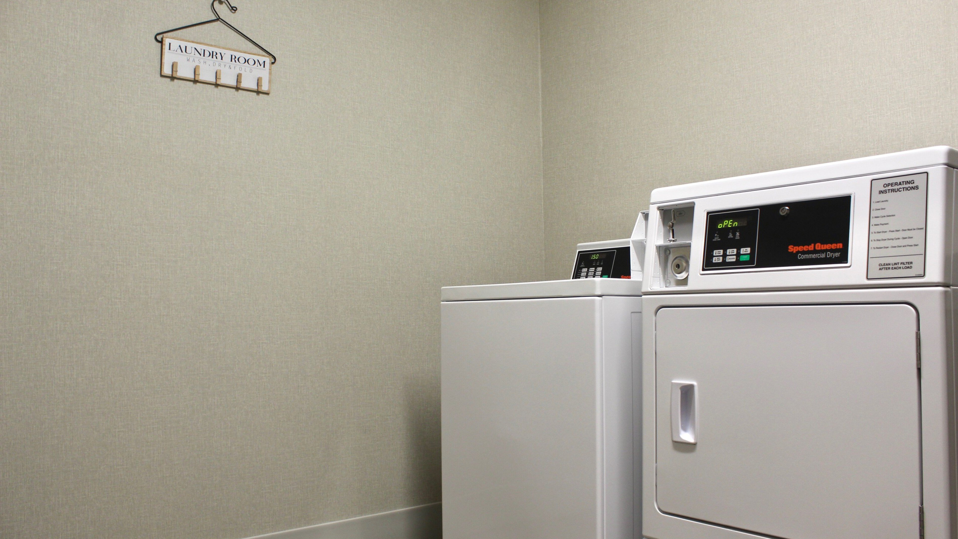 Holiday Inn Express Buffalo NE - Lockport 35/62