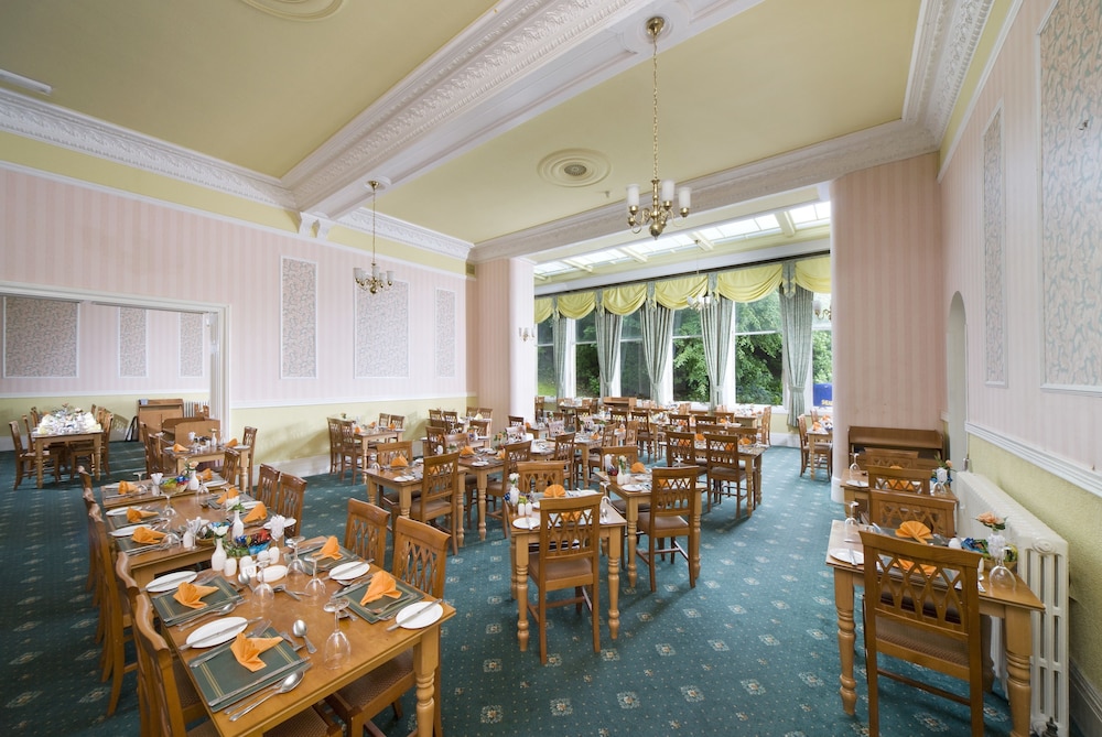 Glenburn Hotel 29/42