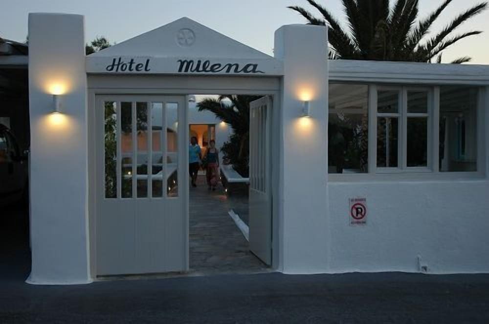 Milena Hotel 38/45