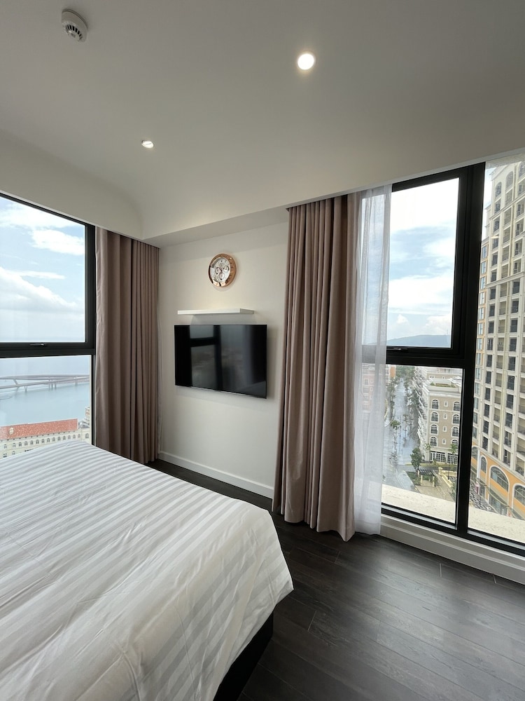Times Corner Sorrento Boutique Hotel 8/49
