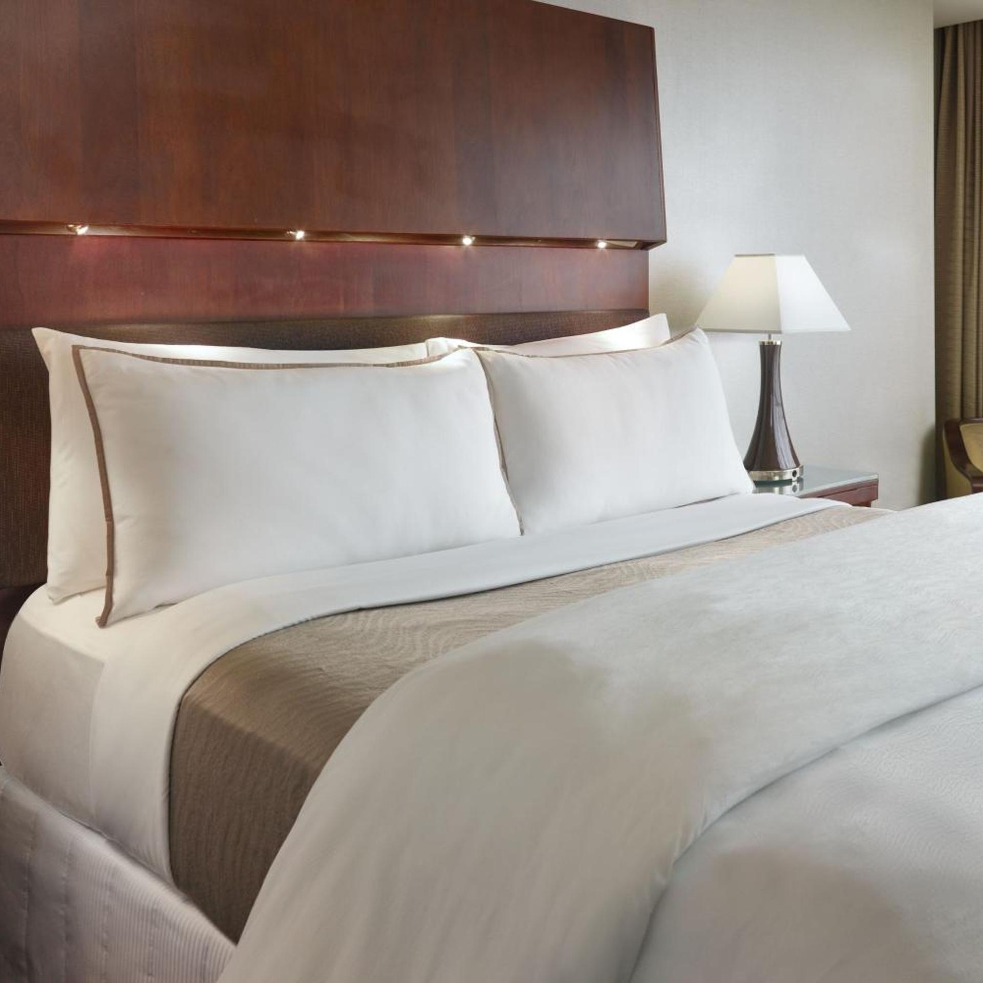 غرفة بسرير كينج لذوي الإعاقة، The Westin Peachtree Plaza Atlanta 8/14