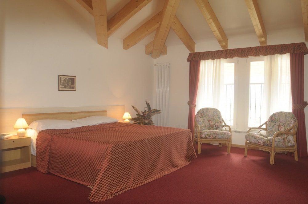 Hotel Bellaria 14/40