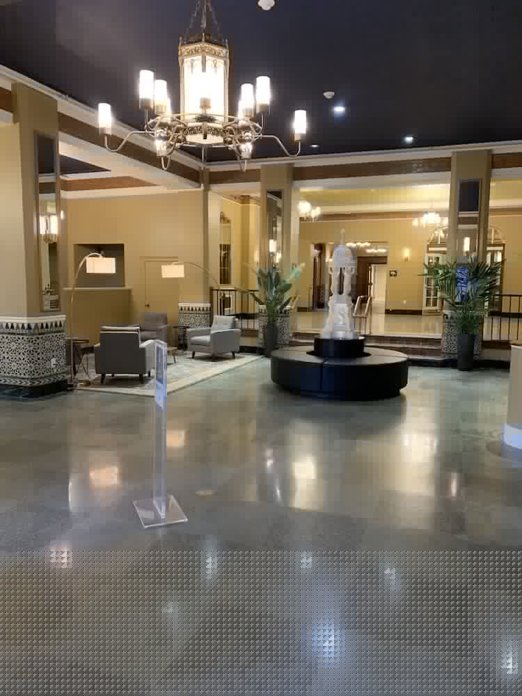 Hotel Leo 4/44