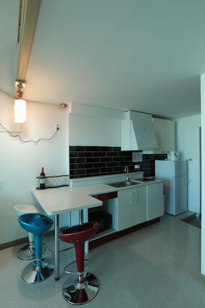Seaview Pension 36/62