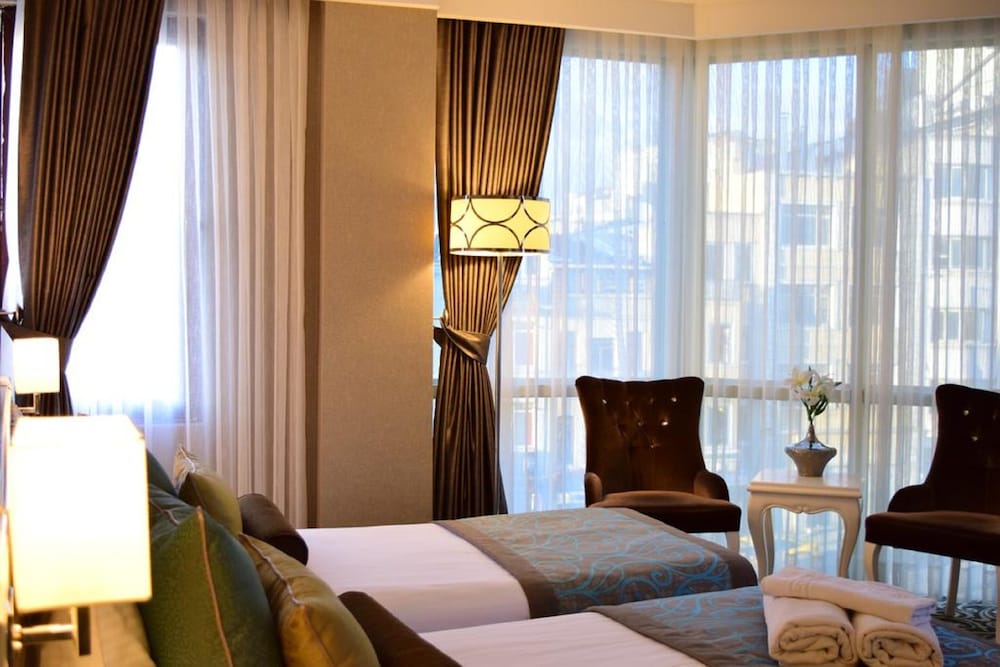 Taksim Line Hotel 20/60