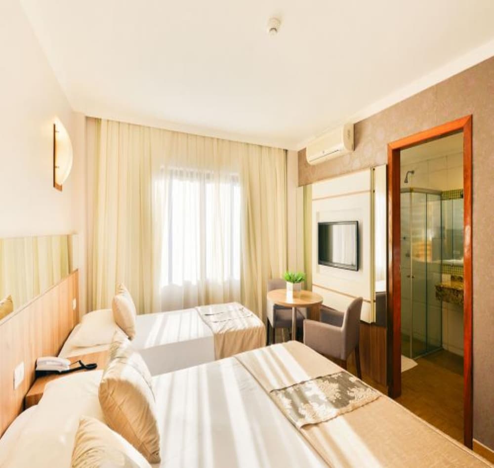 Nadai Confort Hotel and Spa 14/67
