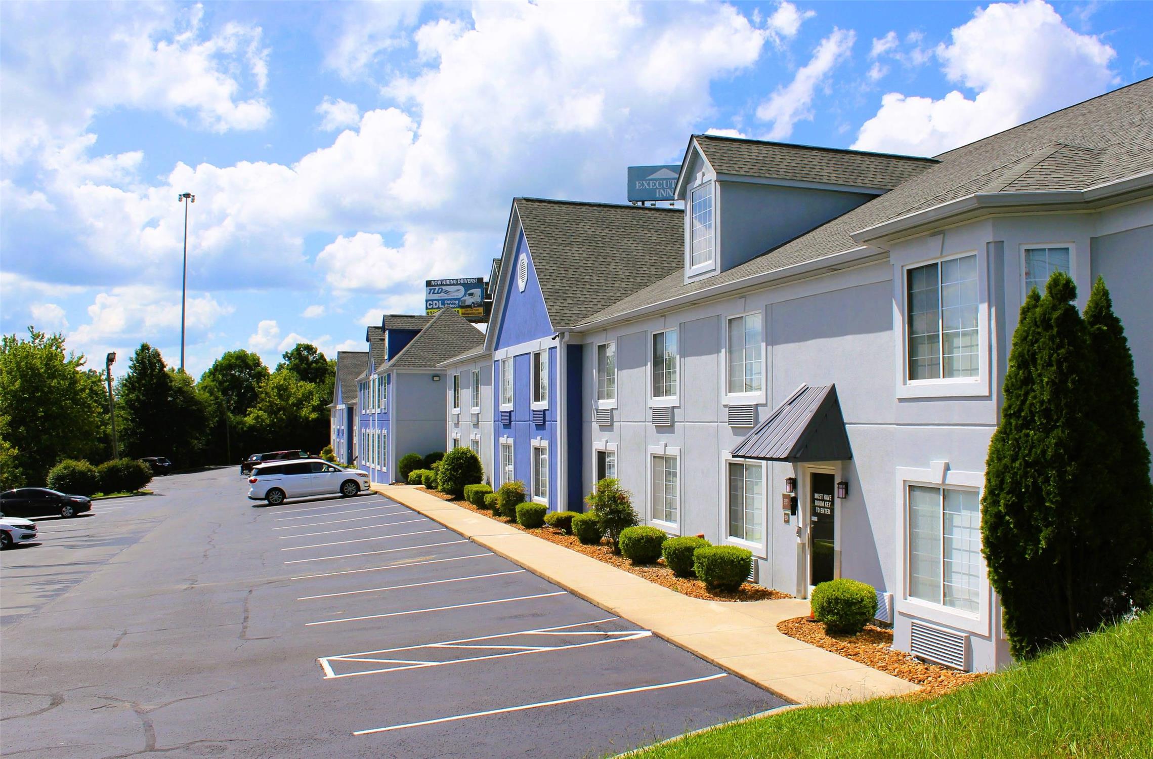 Quality Inn Crossville Near Cumberland Mountain State Park 47/47
