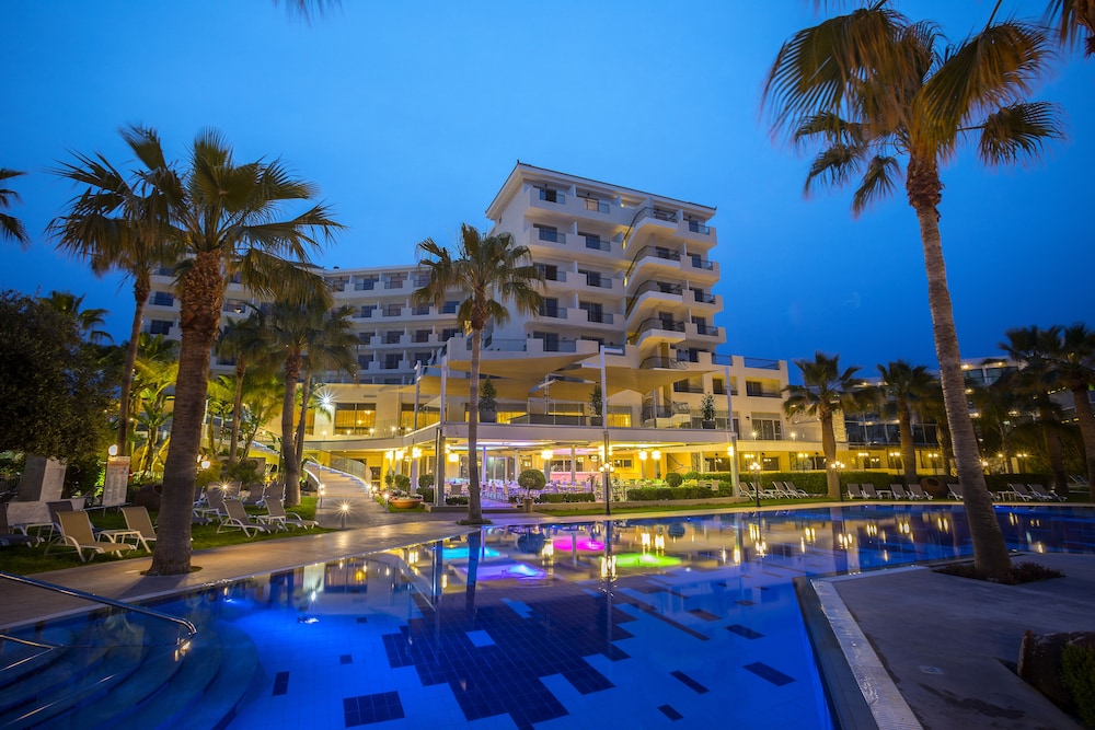 Aquamare Beach Hotel & Spa 50/61