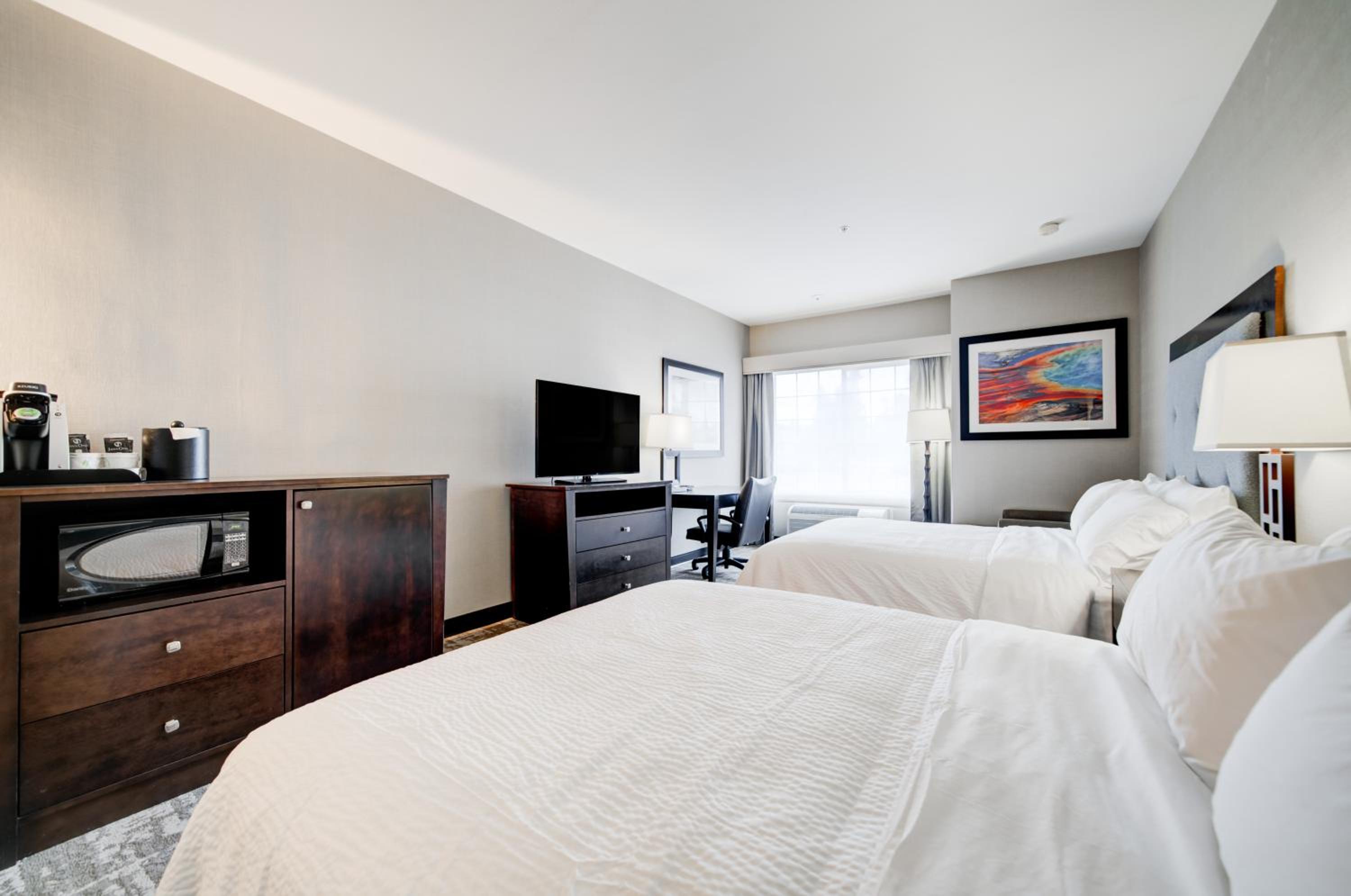 Deluxe, 2 Double Beds