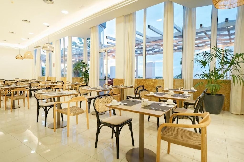 BLUESEA Golden Beach 33/47