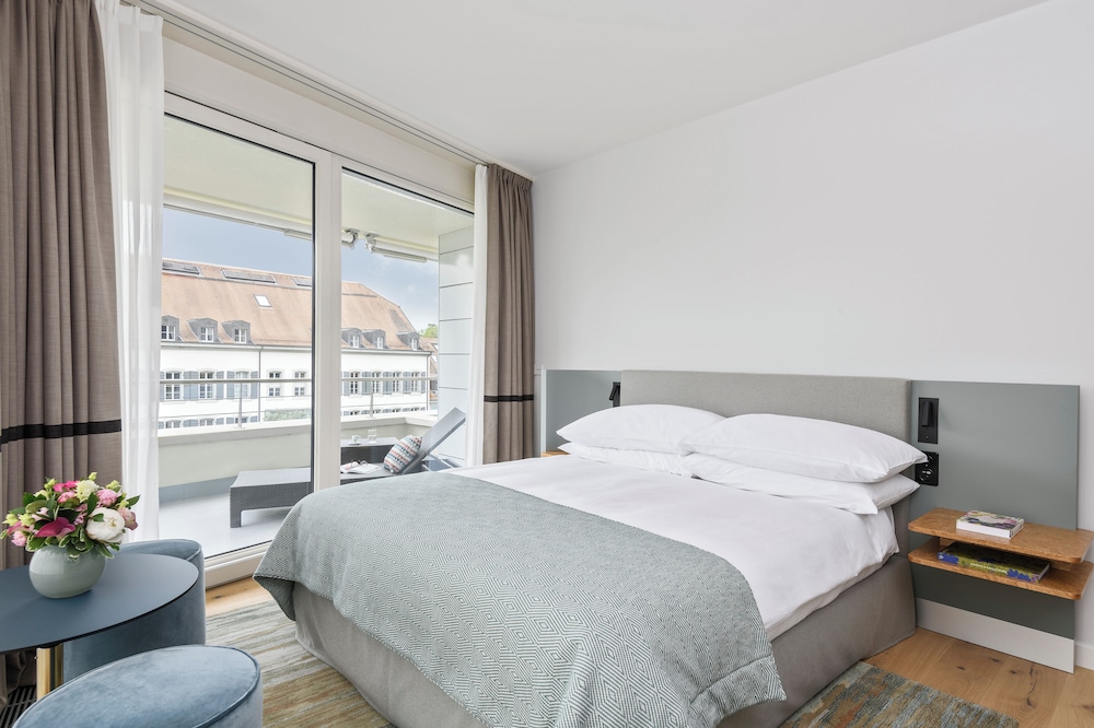 Junior Suite, Lake View