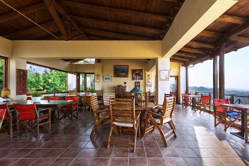 Akritas Ef Zin Villas & Suites 33/50