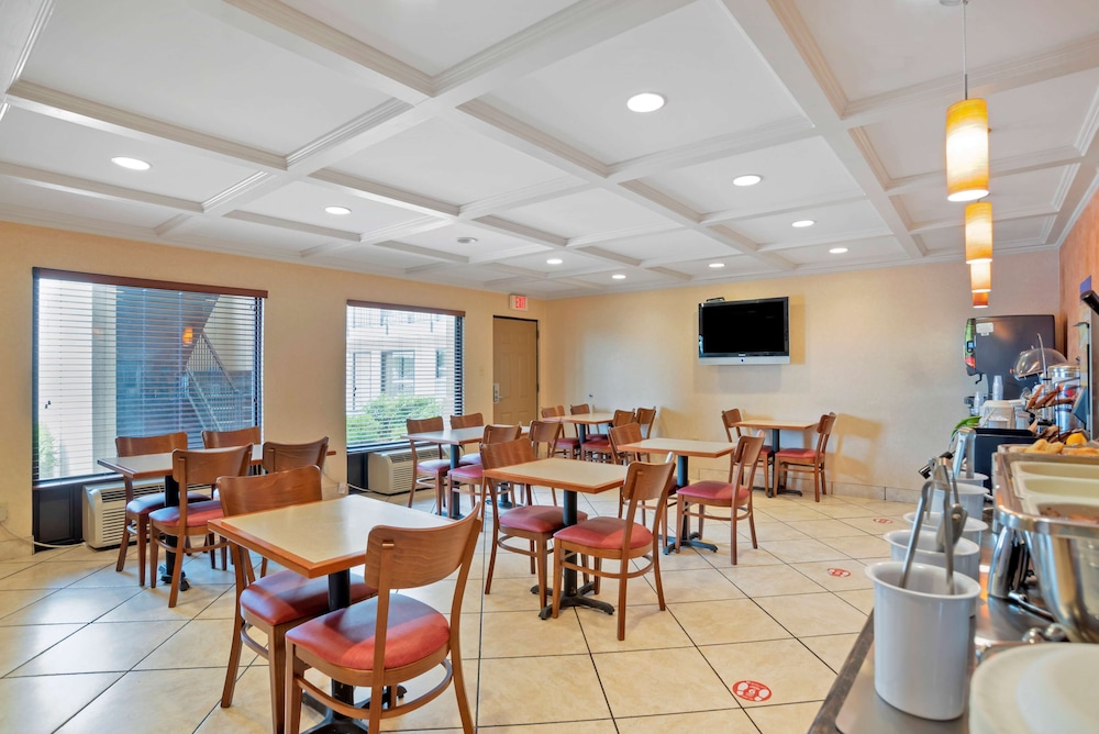 Best Western Vicksburg 33/37