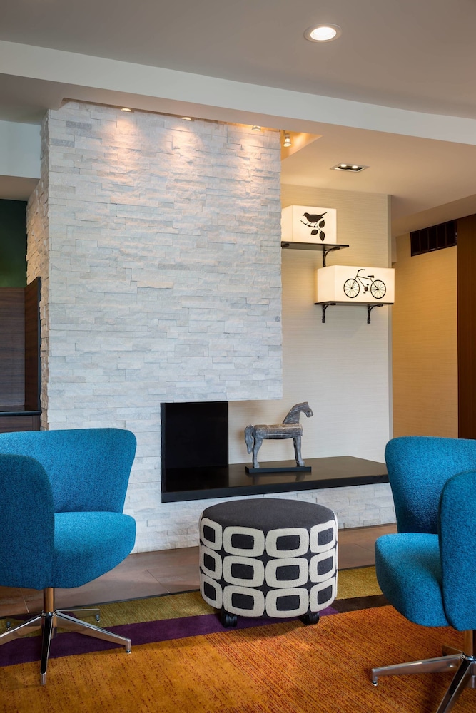 Fairfield Inn And Suites By Marriott Valparaiso 12/17