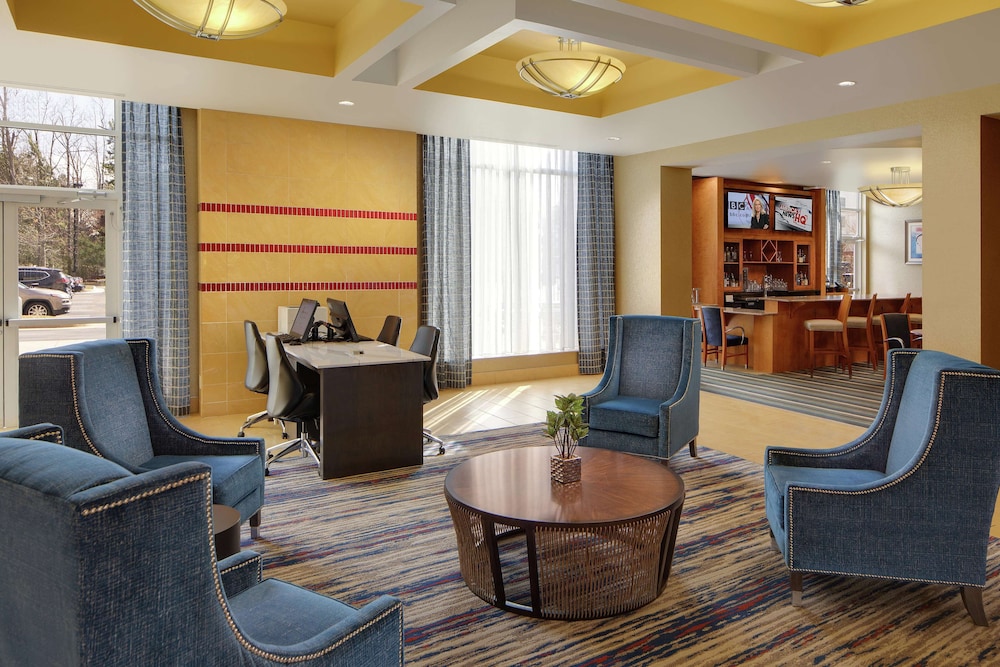 Doubletree By Hilton Richmond Airport 22/40