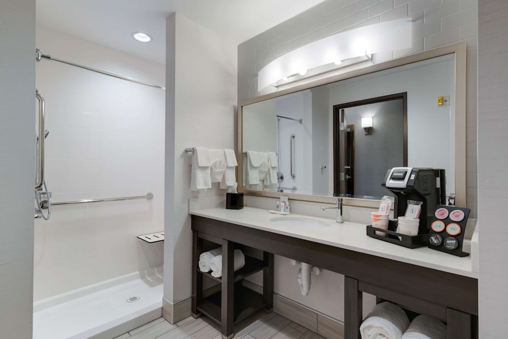 Comfort Suites Kennewick at Southridge 43/47
