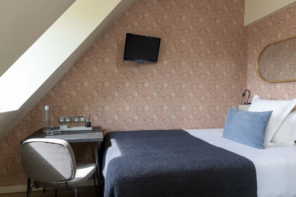Le Petit Beaumarchais Hotel & Spa 14/48