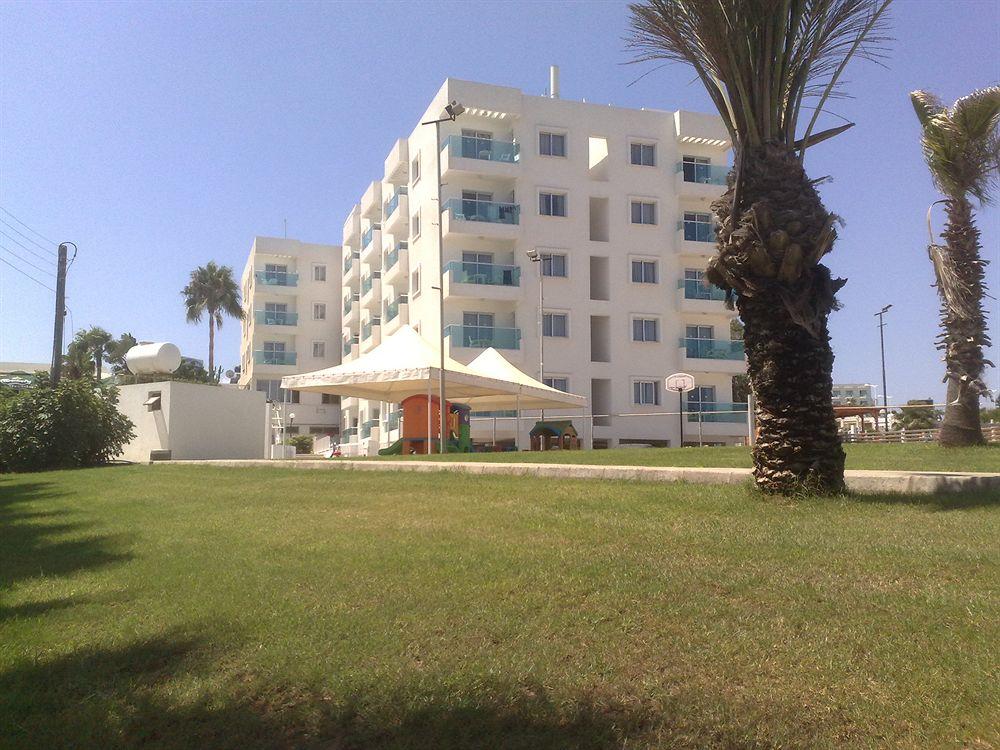 Vrissaki Hotel Apartments 3/21