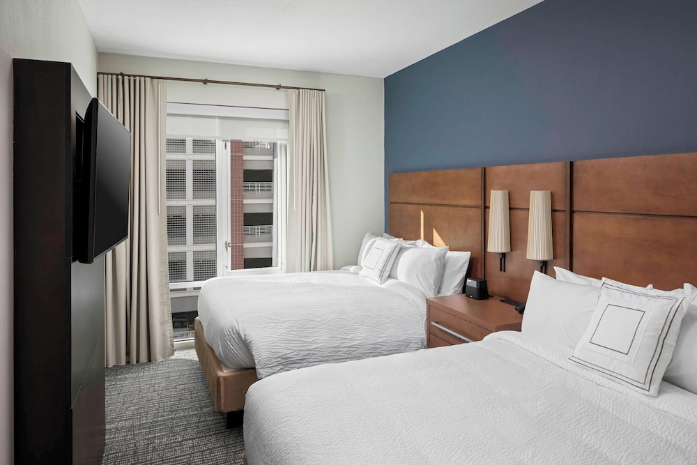 2 Bedrooms, Suite, 2 Double Beds, with View