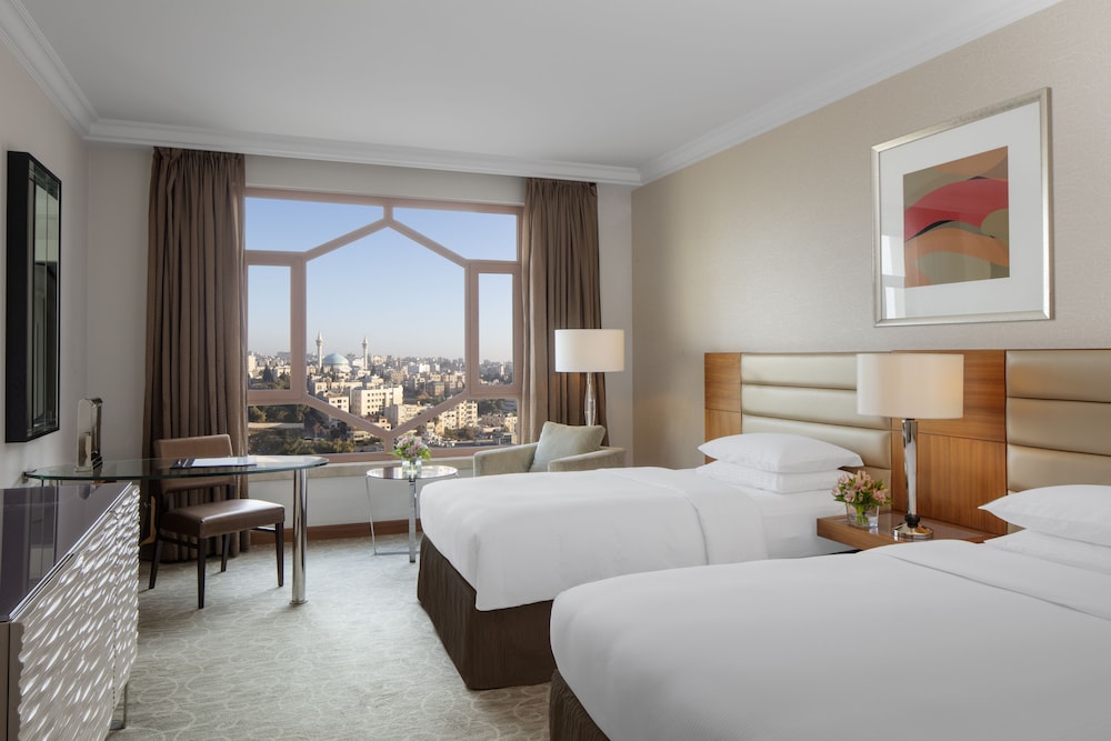 GRAND, BLUE, TWIN BEDS, MOSQUE VIEW