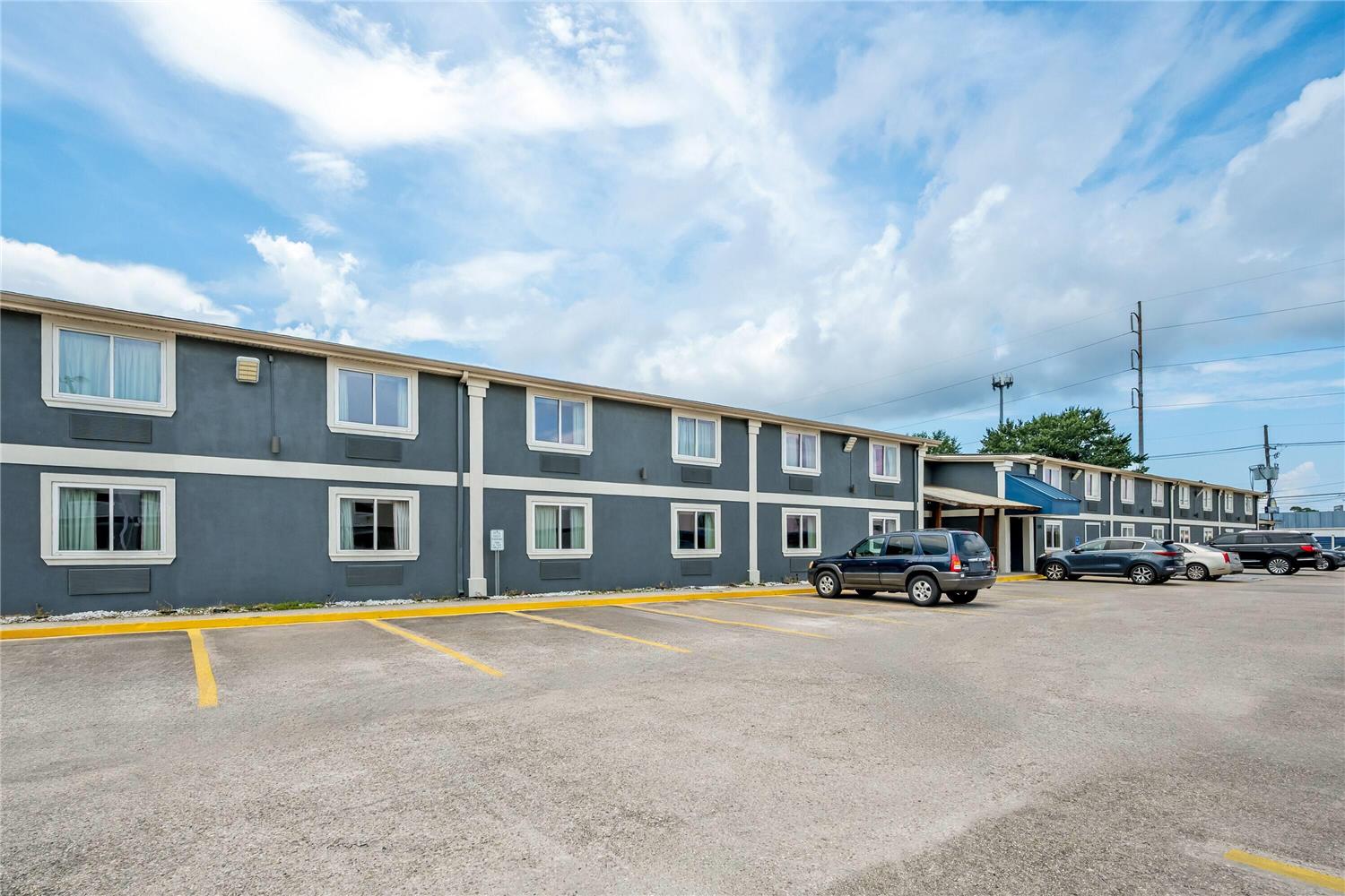 Days Inn by Wyndham New Orleans Pontchartrain 40/43