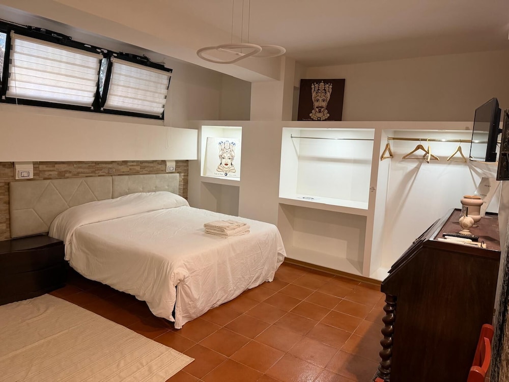 B AND B LUXURY 37/80