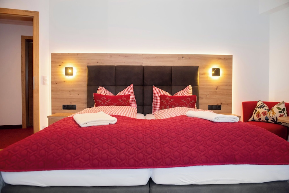 Hotel Schneeberger 18/75