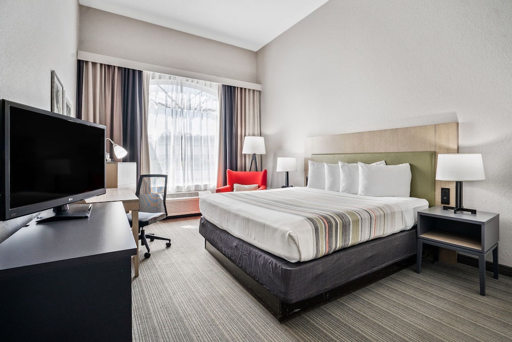 Country Inn & Suites by Radisson, Port Canaveral, FL 14/34