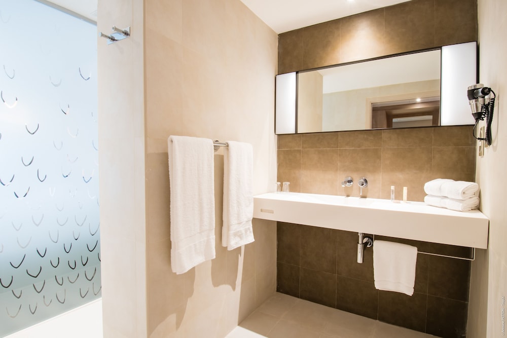 Superior, Twin Beds, Bay View، Simon Hotel 2/2