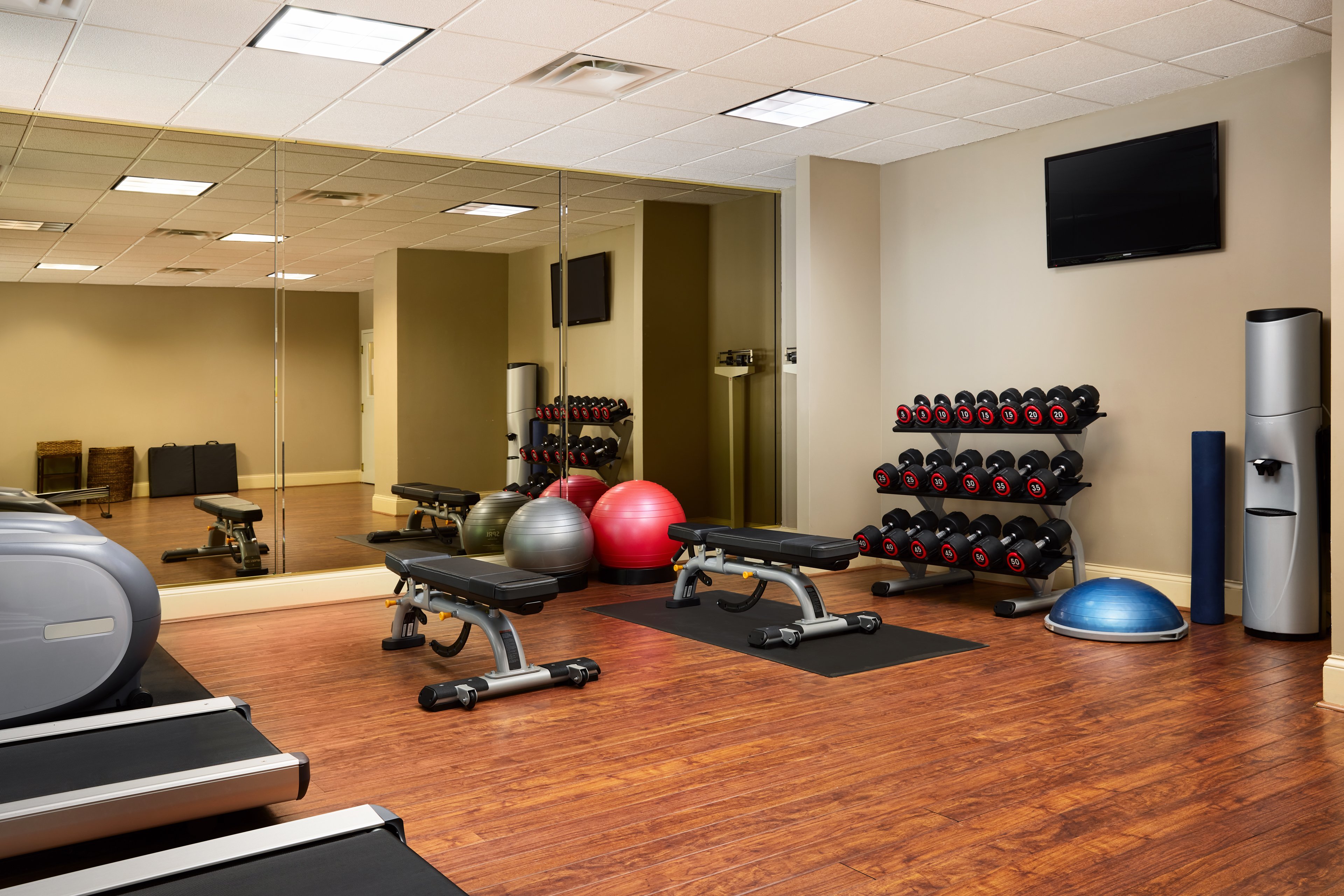 Holiday Inn Express & Suites Alpharetta - Windward Parkway 21/33