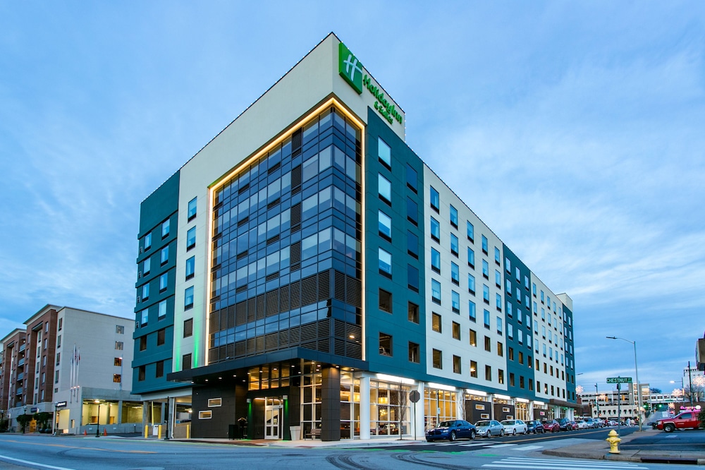 Holiday Inn Hotel & Suites CHATTANOOGA DOWNTOWN 1/65