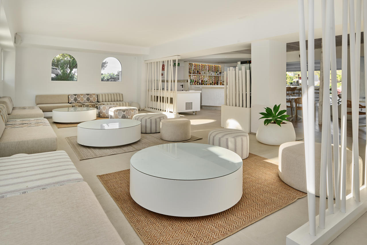 Grupotel Ibiza Beach Resort - Adults Only 23/41