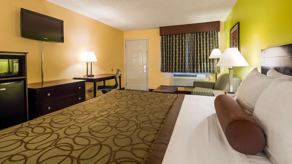 Days Inn by Wyndham Round Rock 17/43