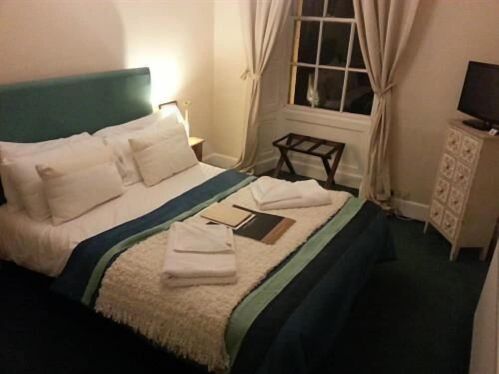 Anchor Hotel 22/50
