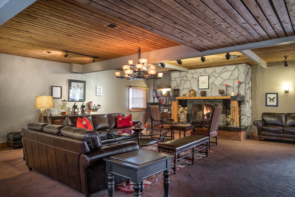 Lift Lodge Resort 33/69