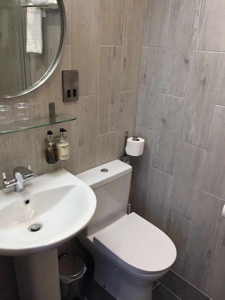 Ilfracombe Carlton Hotel - Hotel 48/50