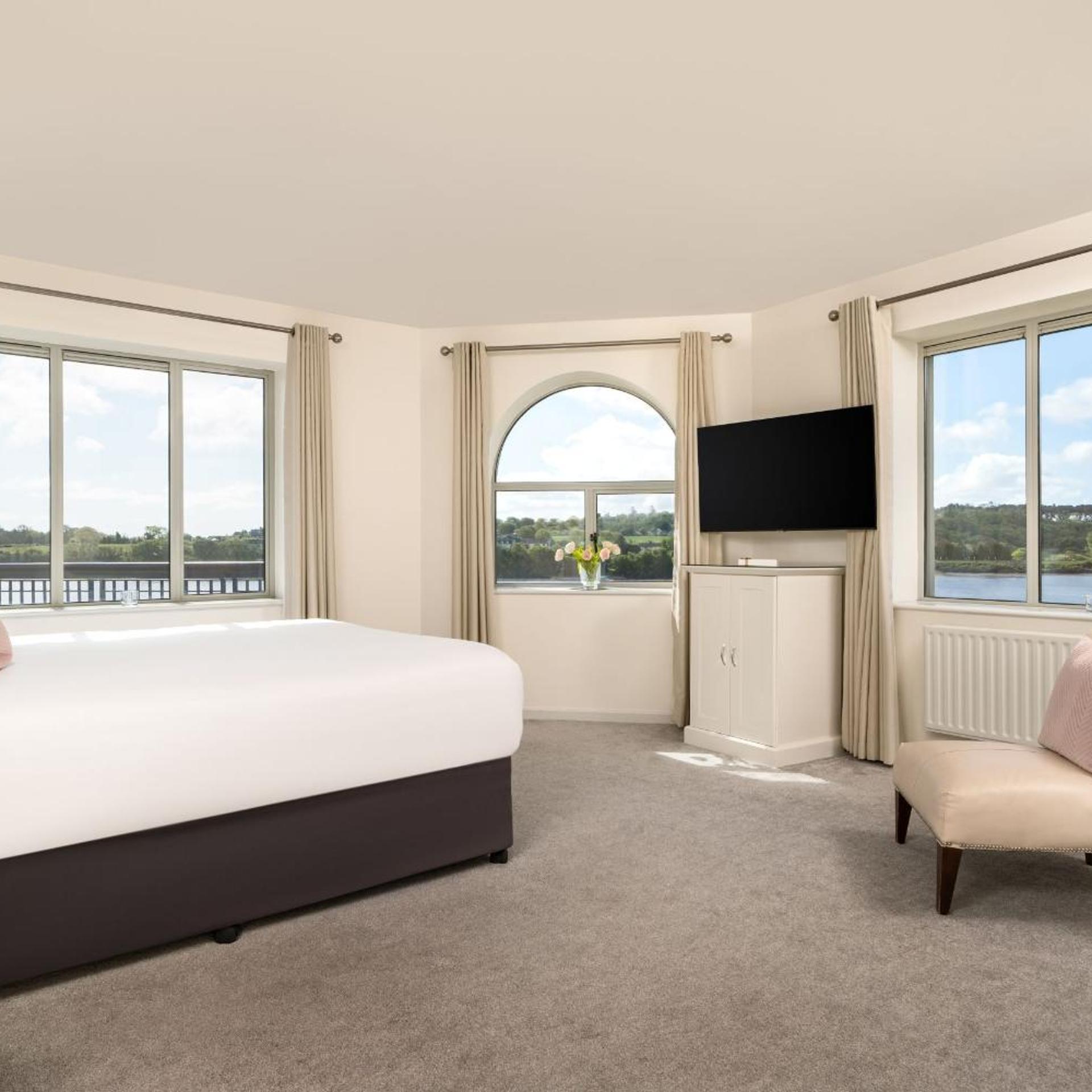 Executive, Suite, Adult Only