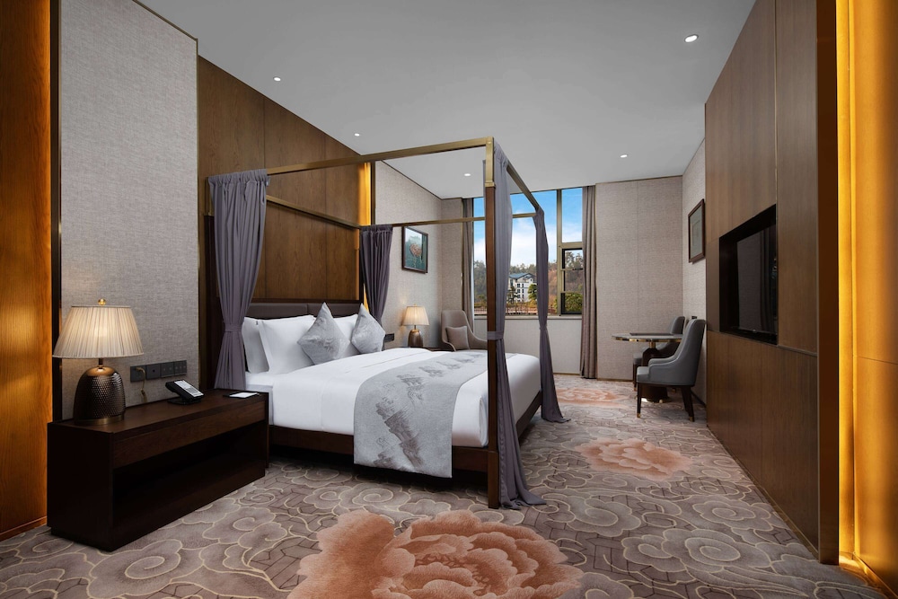 Wyndham Shiyan Downtown 13/27