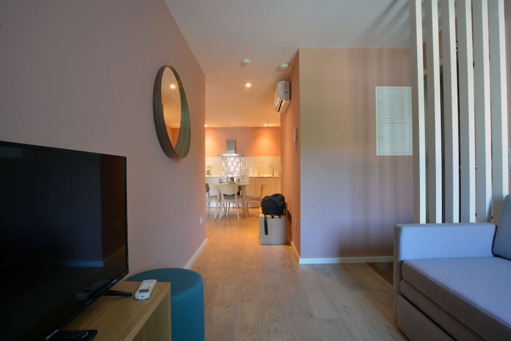 Spot Family Apartments 42/57