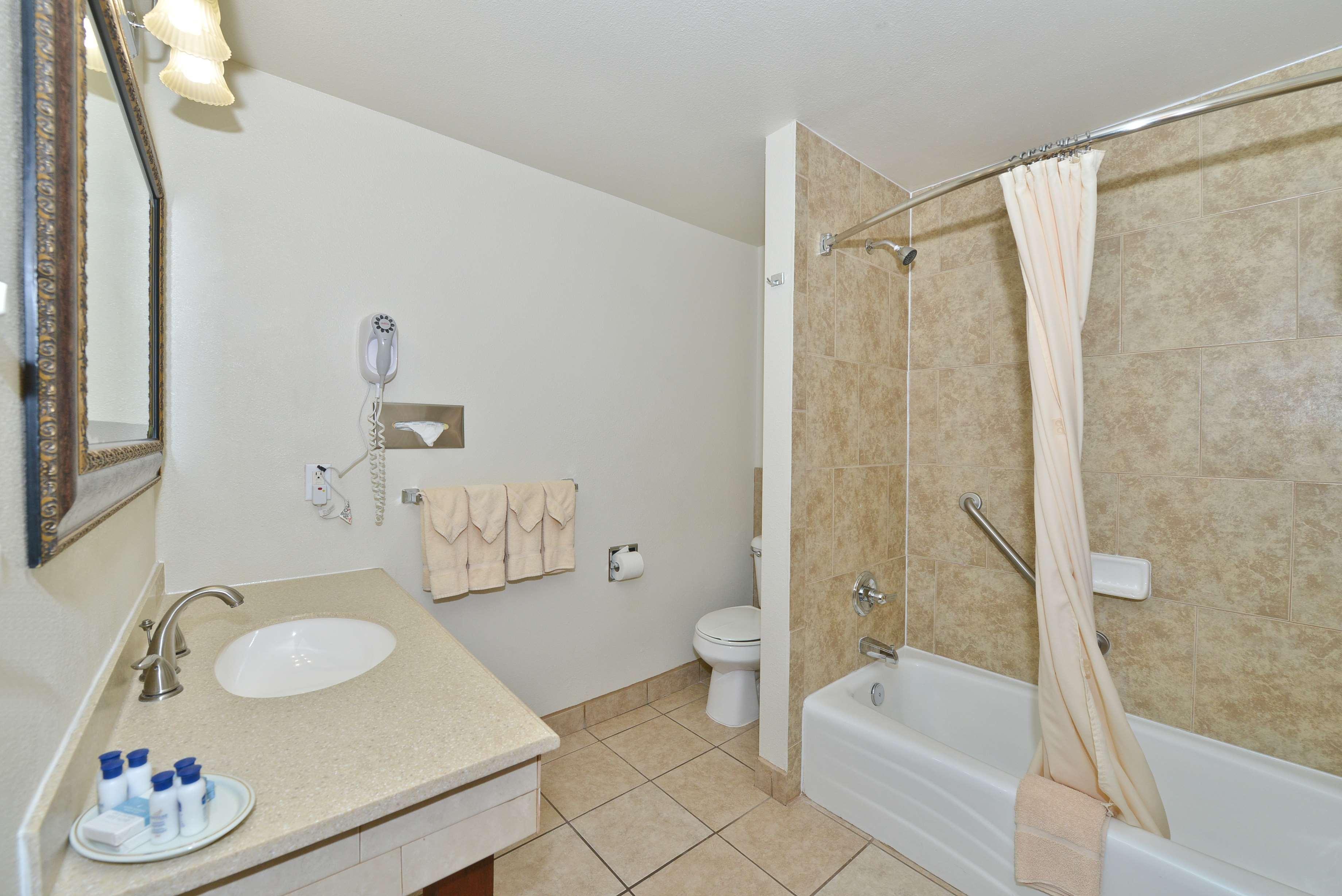 غرفة، Best Western Red Hills 7/7