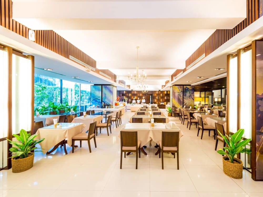 Laemtong Hotel Serviced Apartment 42/53