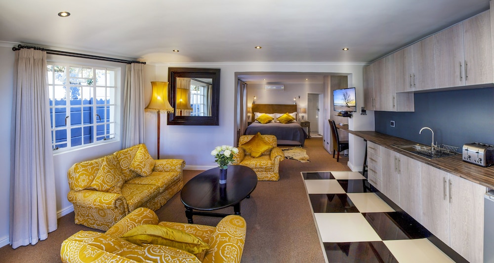 Forest Hall Guest House 24/50