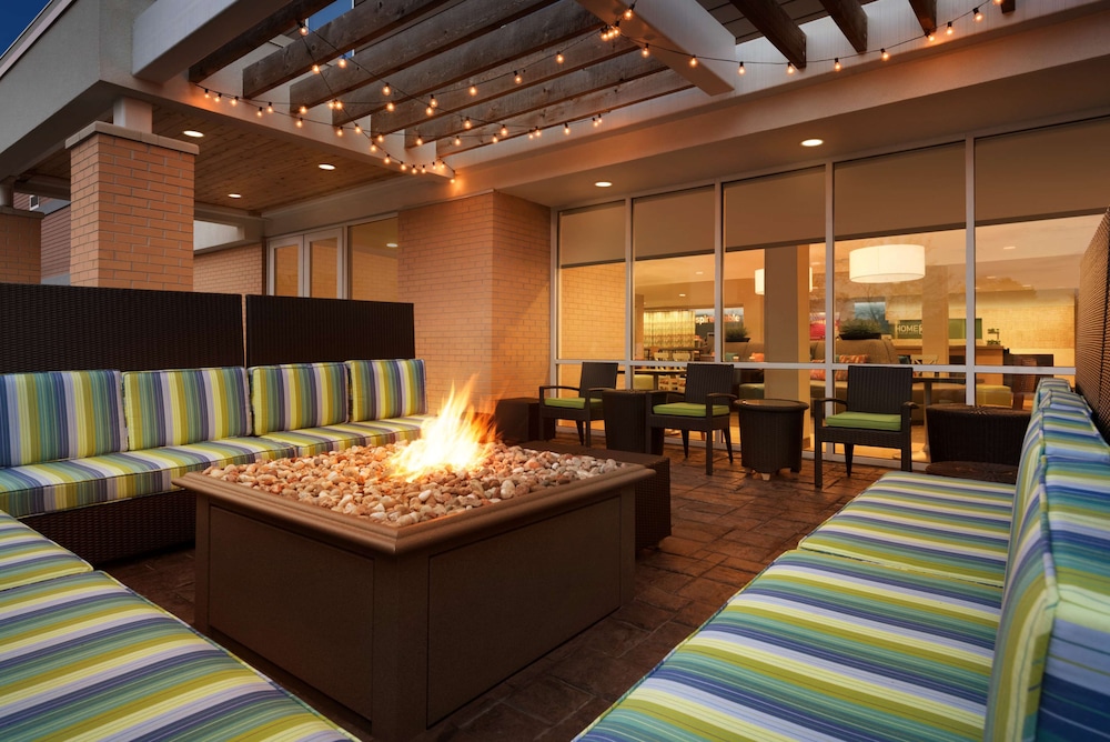 Home2 Suites By Hilton Milwaukee Brookfield 28/47